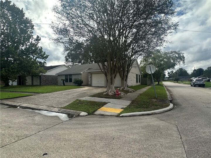 Property Photo: 101 Celeste Circle LA 70458