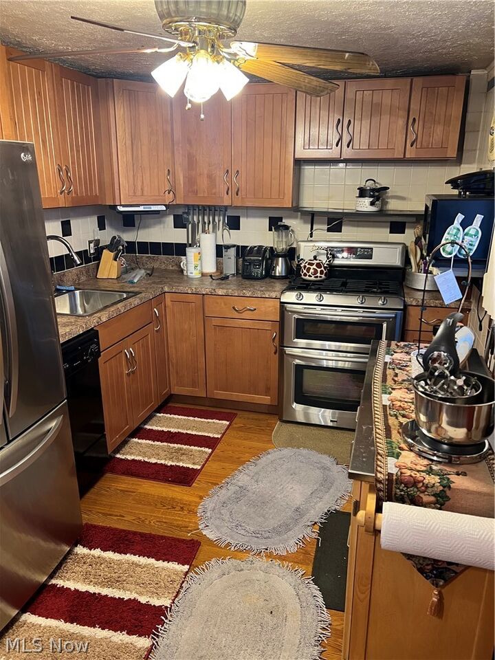 Property Photo:  12805 Guardian Boulevard  OH 44135 