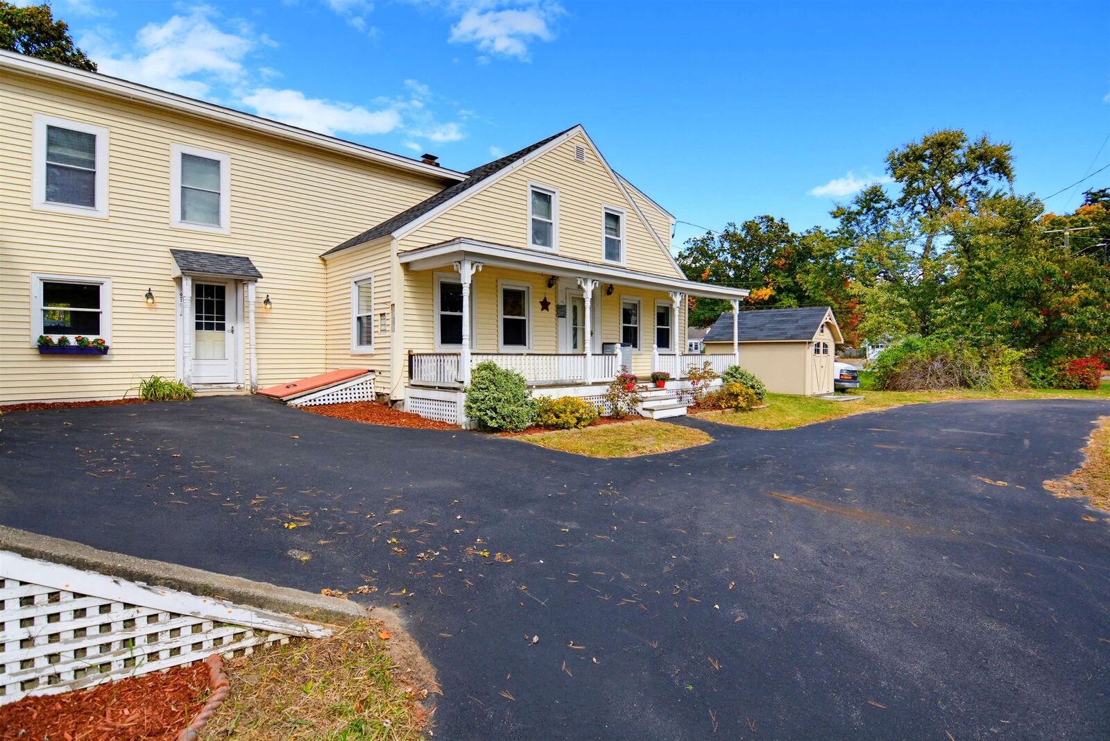 Property Photo:  185 Elm Street  NH 03045 
