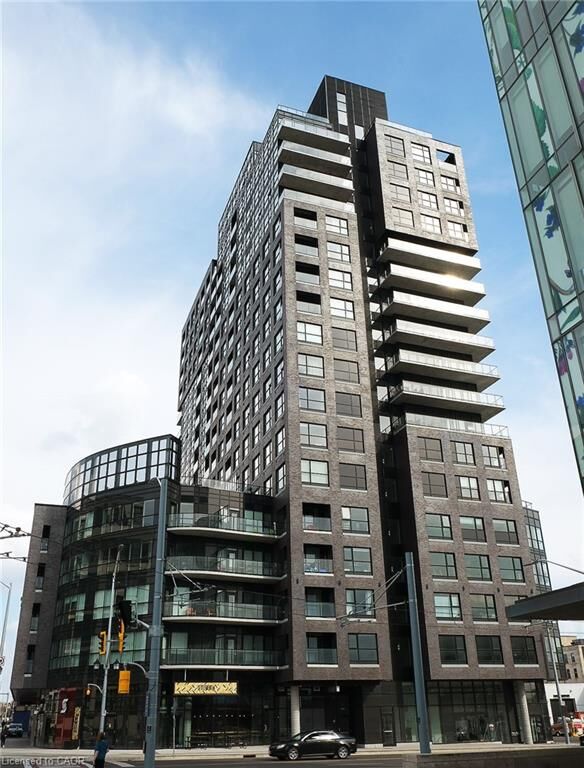 Property Photo:  1 Victoria Street S 1312  ON N2G 1G1 