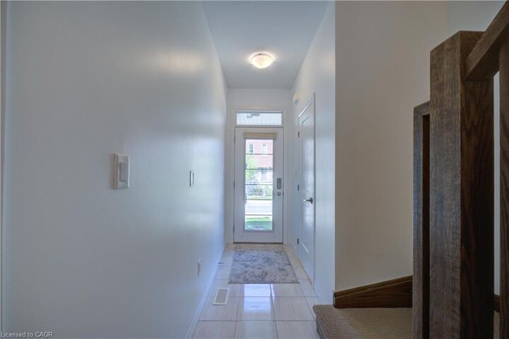 Property Photo:  30 Times Square Boulevard 23  ON L8J 0L8 