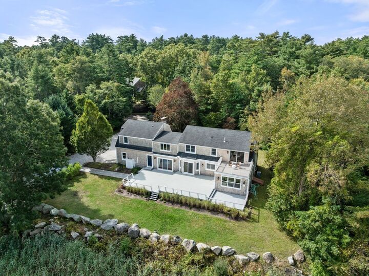Property Photo:  44 Stoney Run Ln  MA 02738 