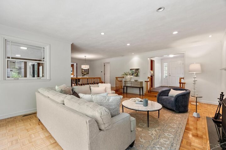 Property Photo: 39 Rollingwood Ln MA 01742