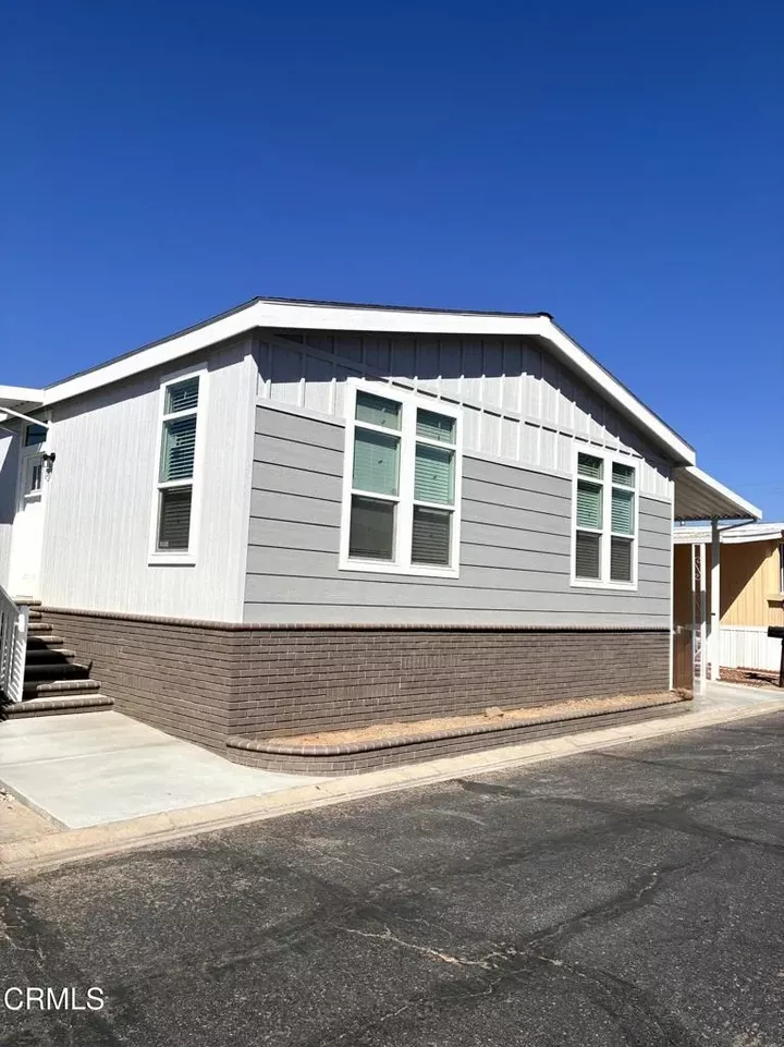 Property Photo:  117 Arrowhead 235  CA 93033 