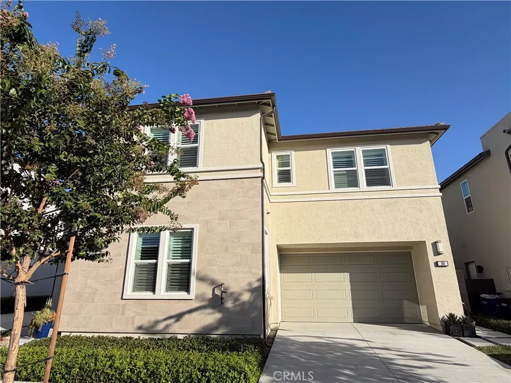 Property Photo: 200 Brackens CA 92630