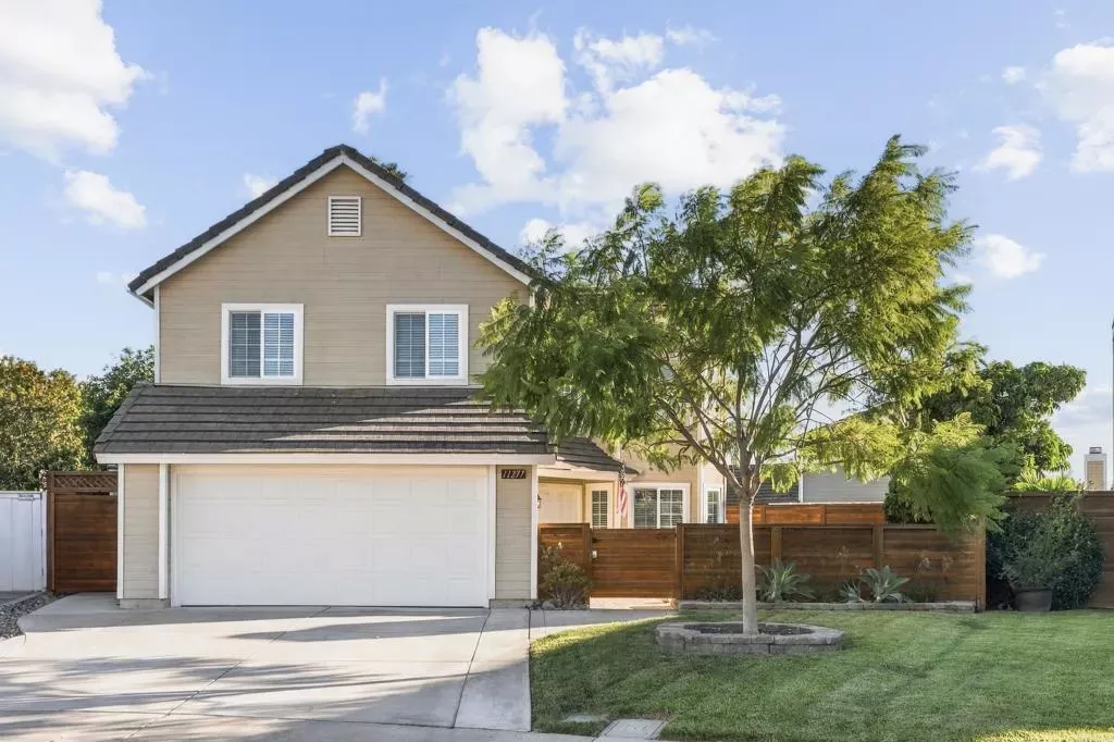 Property Photo: 11277 Timbergate Circle CA 92128