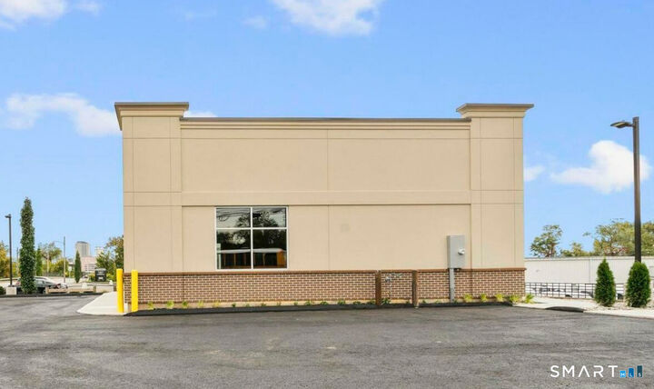 Property Photo: 262 Connecticut Boulevard CT 06108