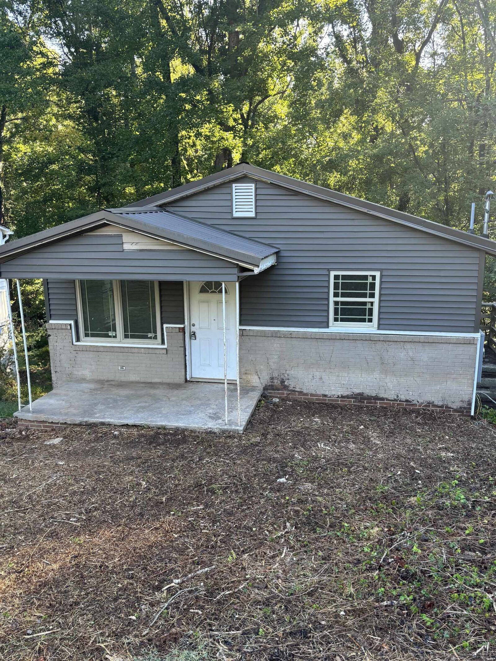Property Photo:  713 W Georgia Street  SC 29388 