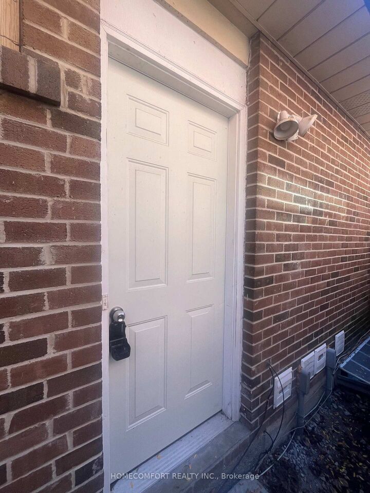 Property Photo:  169 Willowbrook Road Bsmt  ON L3T 5L5 
