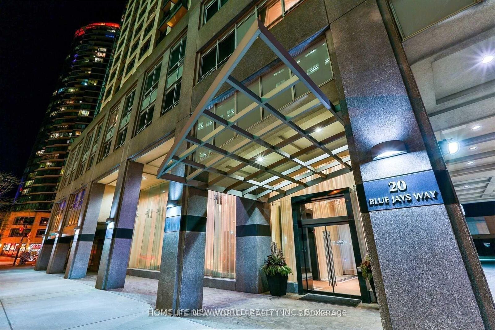 Property Photo:  20 Blue Jays Way 412  ON M5V 3W6 
