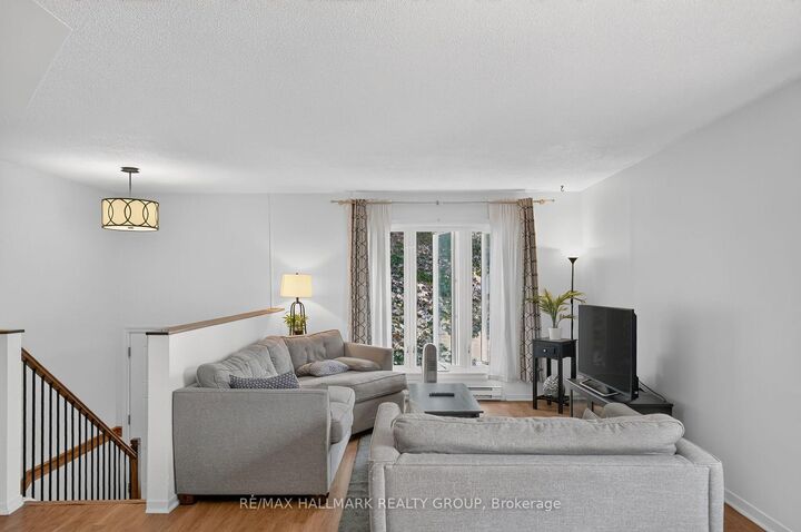 Property Photo:  430 Dalrymple Drive  ON K4K 1G6 