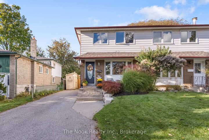 Property Photo:  648 Berwick Crescent  ON L1J 3E7 