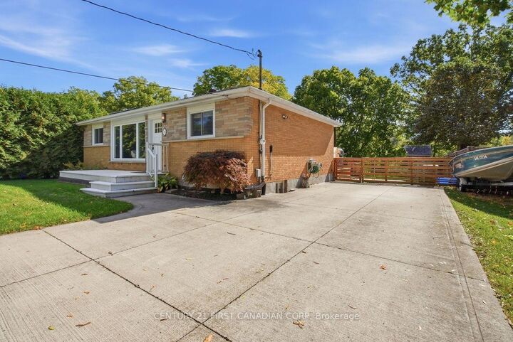 Property Photo:  39 Dale Drive  ON N0L 1G2 