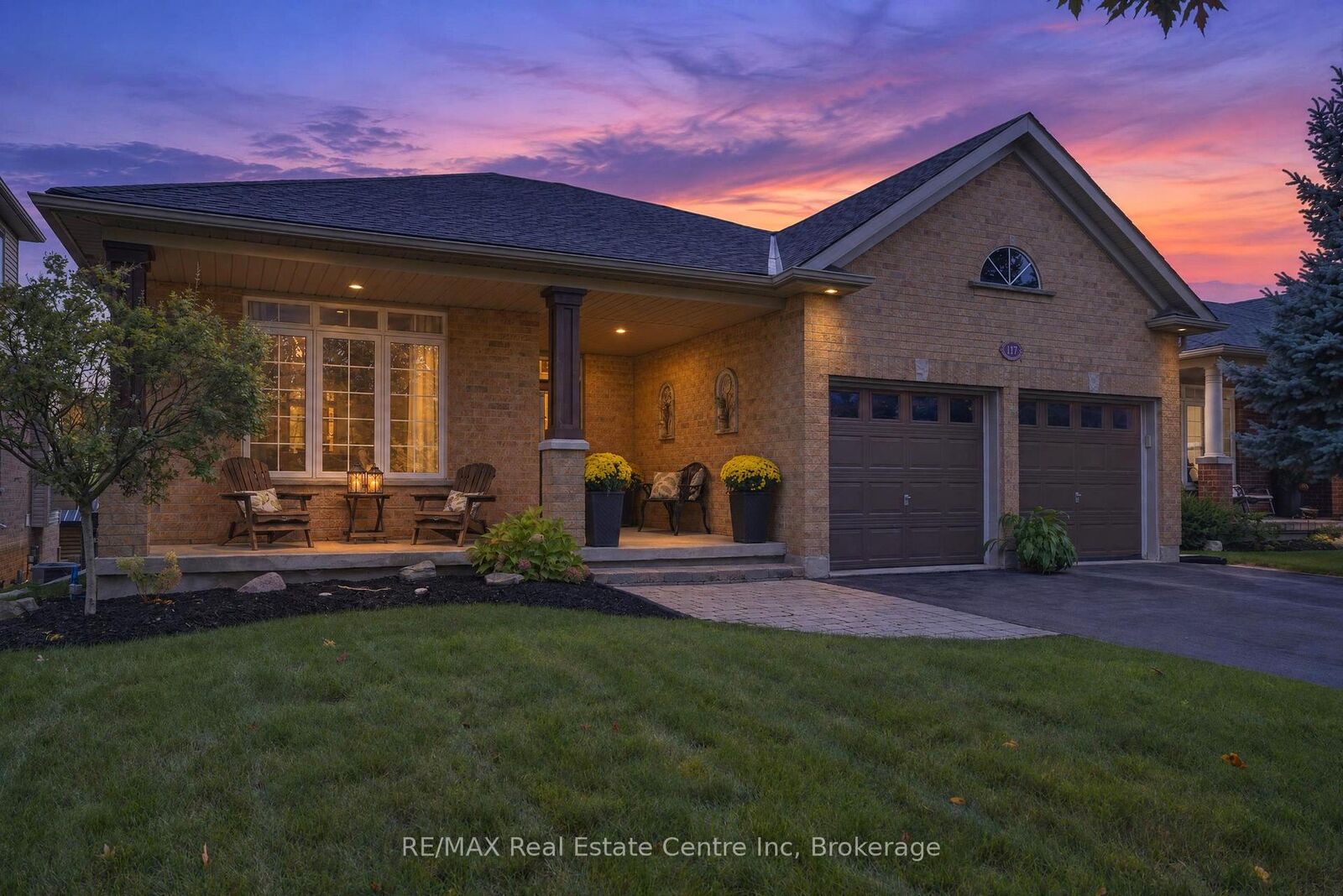 Property Photo:  117 Hayward Court  ON N0B 2K0 