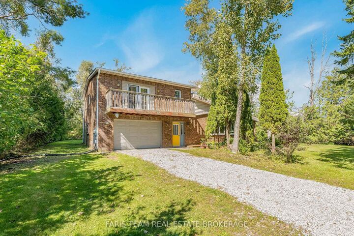 Property Photo: 224 Lakeshore Road W ON L0L 2E0