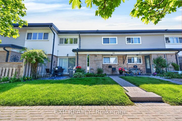 Property Photo:  925 Bayly Street 36  ON L1W 1L4 