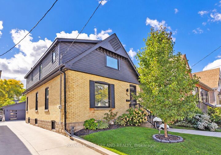 Property Photo:  349 Emery Street E  ON N6C 2E4 