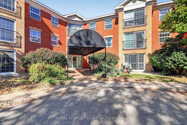 Property Photo:  40 Pearl Street 201  ON K7A 5B5 