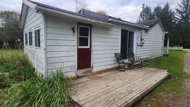 Property Photo:  6542 6th Concession Road  ON K0E 1A0 