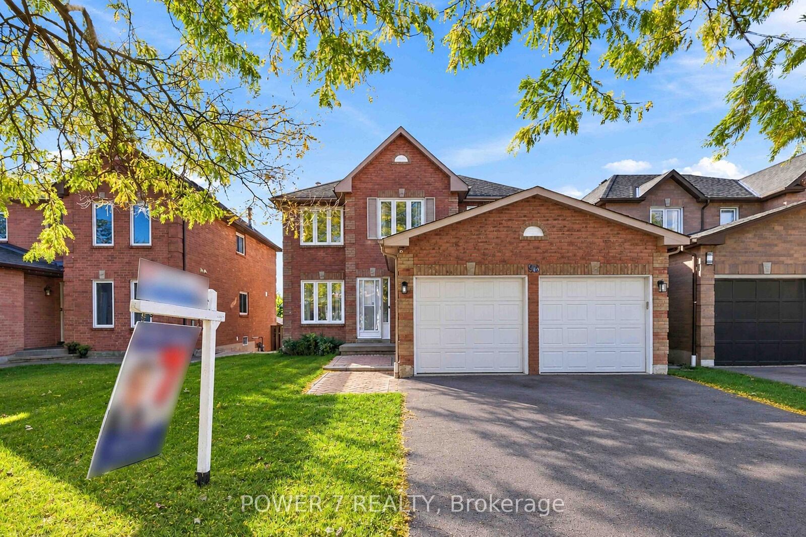 Property Photo:  98 Sullivan Drive  ON L1T 3P2 