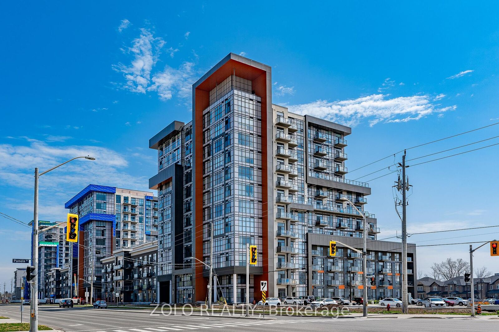 Property Photo:  470 Dundas Street E 1011  ON L8B 2A6 