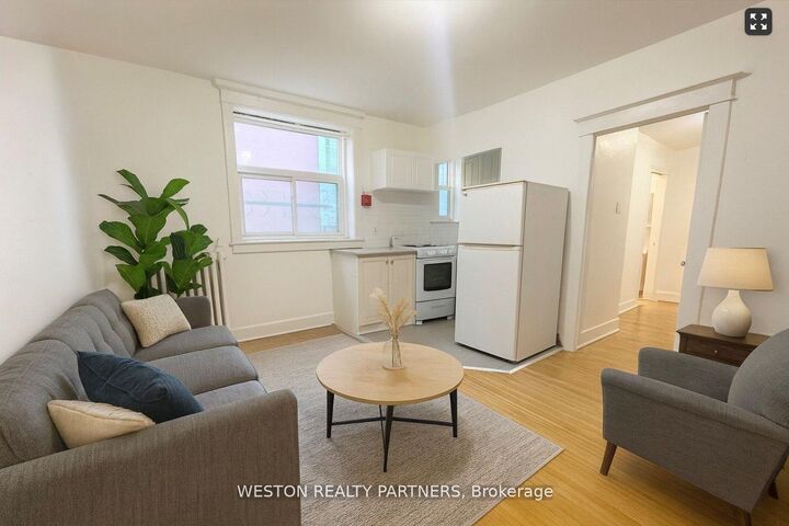 Property Photo:  44 Huntley Street 108  ON M4Y 2L1 