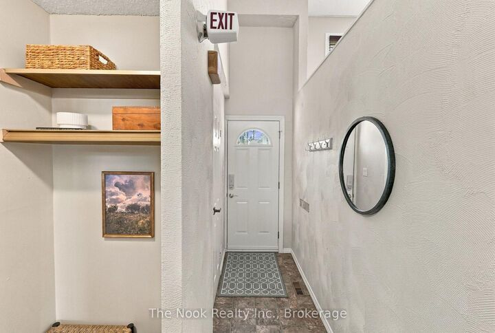 Property Photo:  966 Adelaide Avenue E 49  ON L1K 1L2 