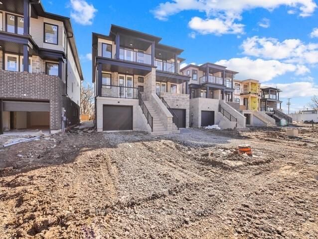 Property Photo:  59 Superior Street  ON L6B 5J9 