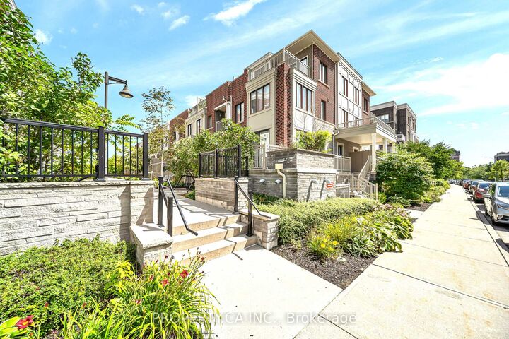 Property Photo:  135 Long Branch Avenue 7  ON M8W 0A9 