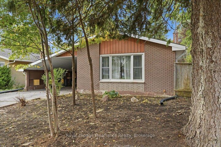 Property Photo:  550 Victoria Avenue  ON K8N 2G7 