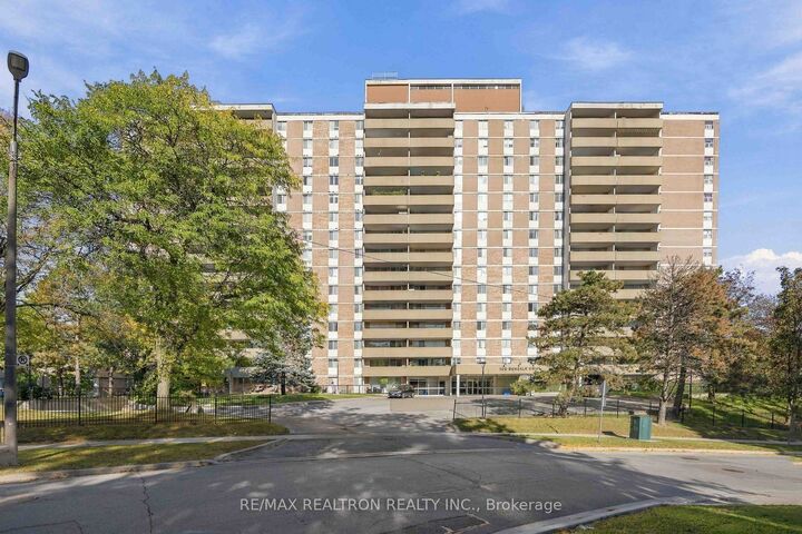 Property Photo:  120 Dundalk Drive 1410  ON M1P 4V9 