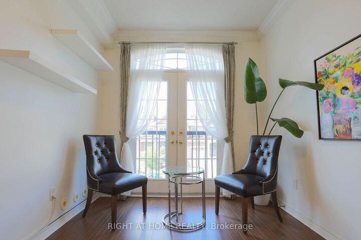 Property Photo:  11 Littleriver Court  ON L6A 0K4 