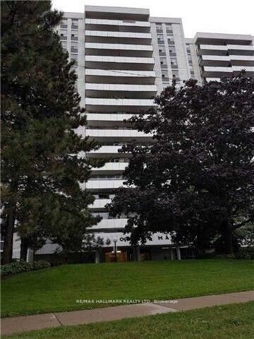 Property Photo:  20 Forest Manor Road 309  ON M2J 1M2 