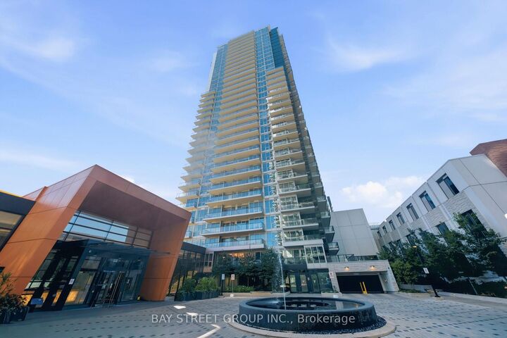 Property Photo: 85 McMahon Drive 911 ON M2K 0H1