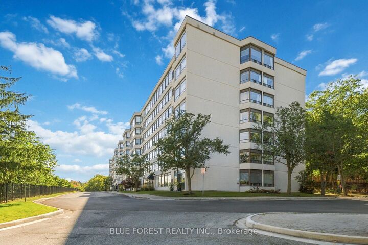 Property Photo:  521 Riverside Drive 715  ON N6H 5E2 