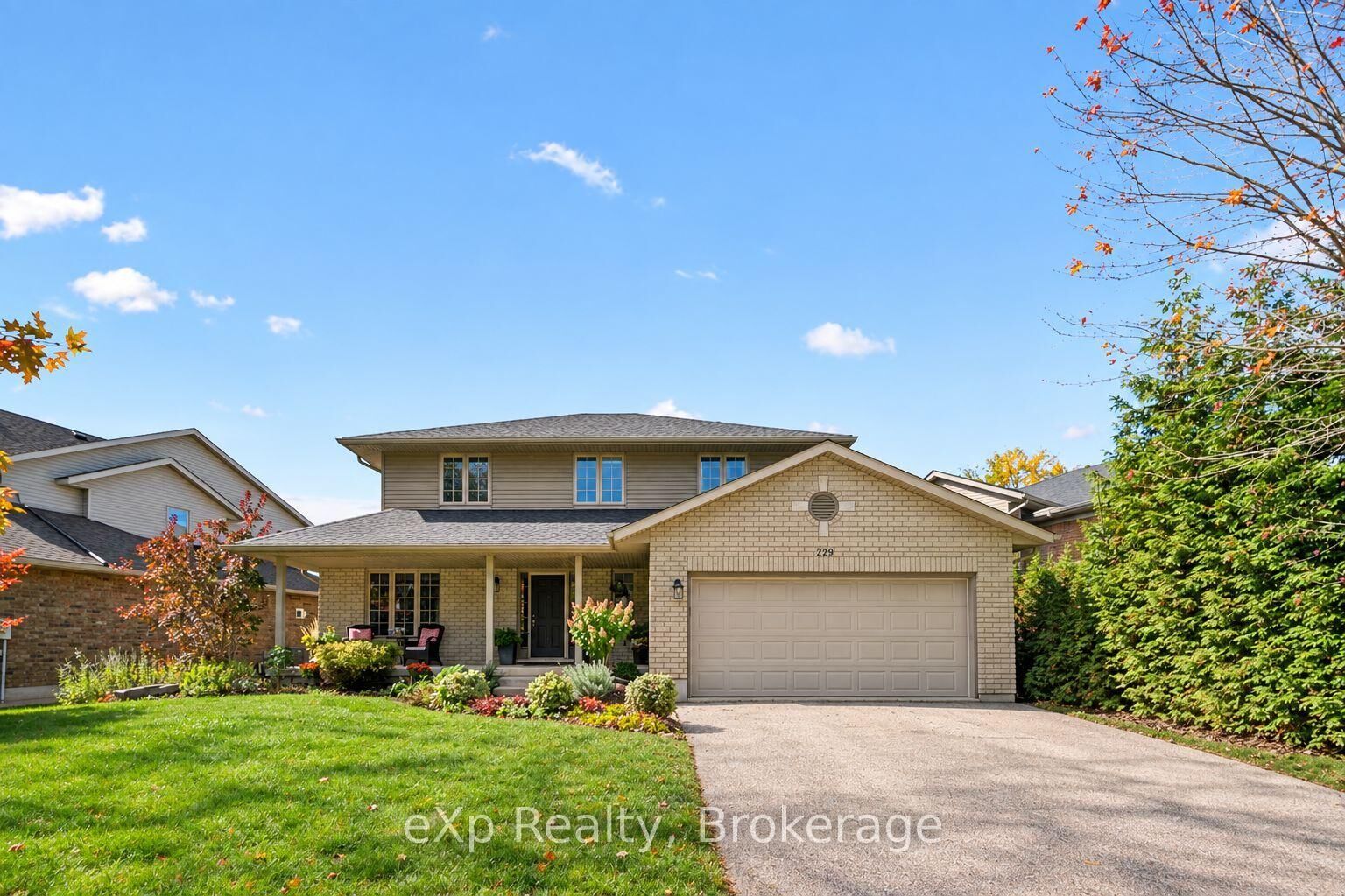 Property Photo:  128 Keating Drive  ON N0B 1S0 