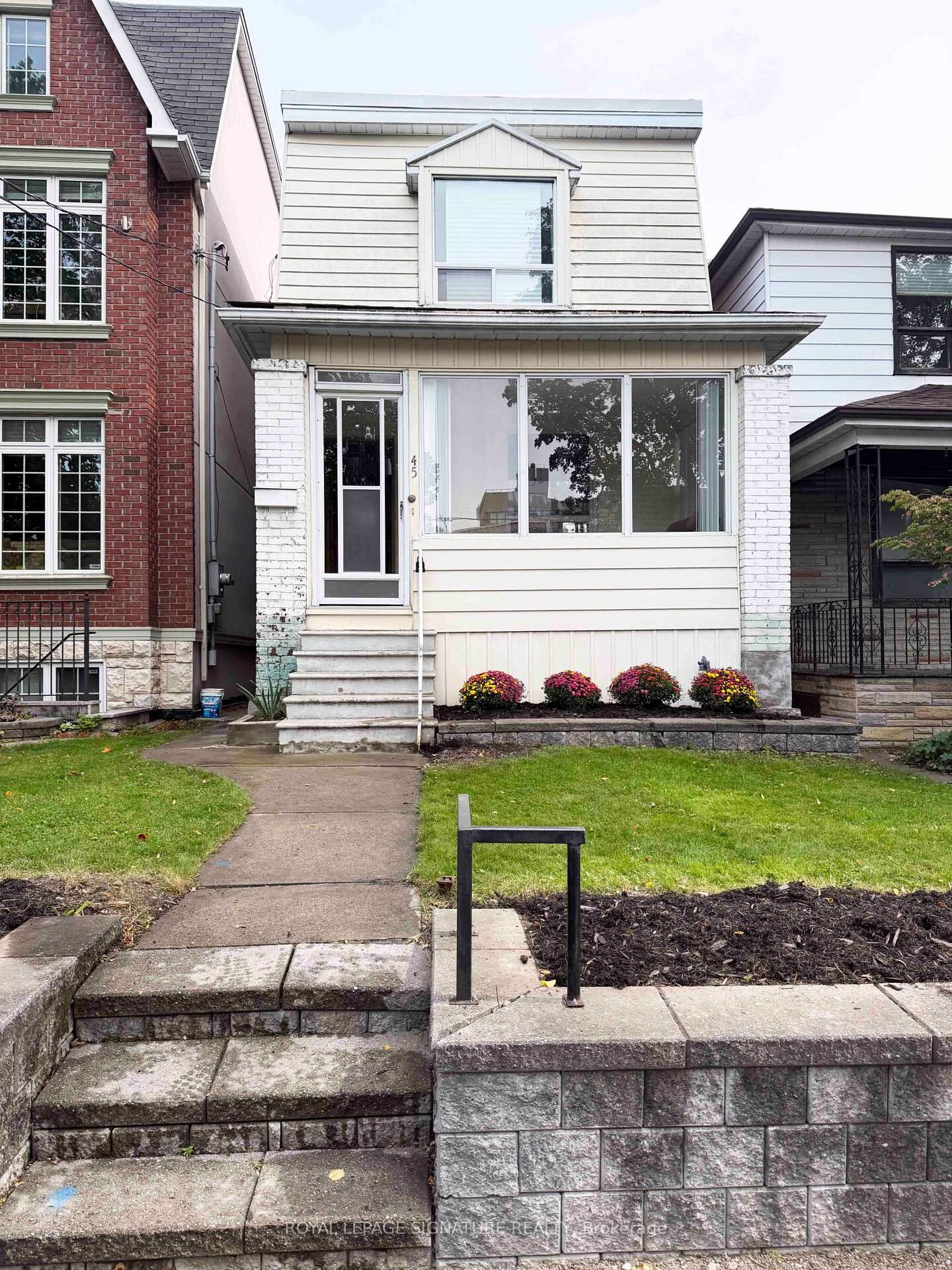 Property Photo: 45 Eaton Avenue ON M4J 2Z4