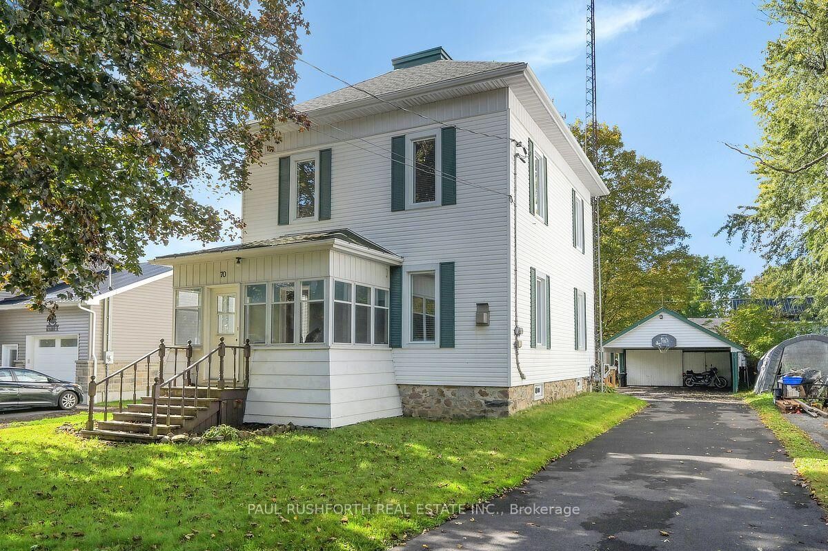 Property Photo:  70 Albert Street  ON K0C 1H0 