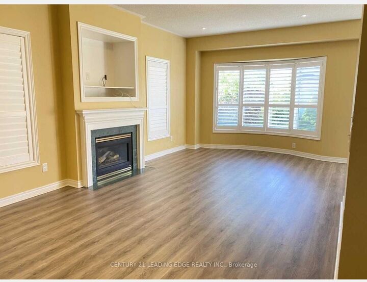 Property Photo:  552 Melville Avenue  ON L6A 2M3 