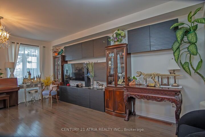 Property Photo:  10951 Woodbine Avenue  ON L6C 0X4 