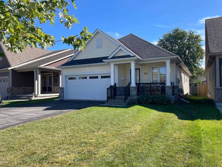 Property Photo:  284 Classic Avenue  ON L3B 0A4 