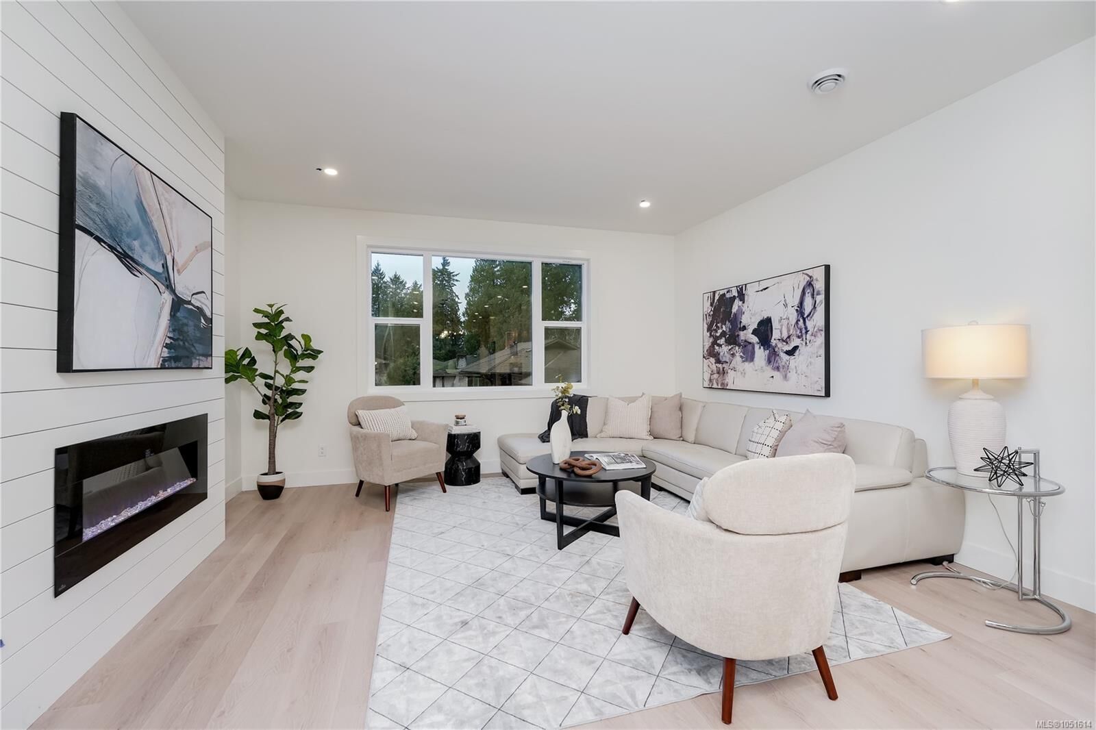 Property Photo:  960 Jenkins Ave #113  BC V9B 7H4 