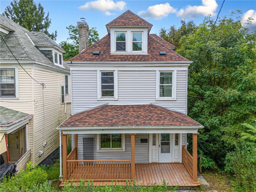 Property Photo:  513 Marie Ave  PA 15202 