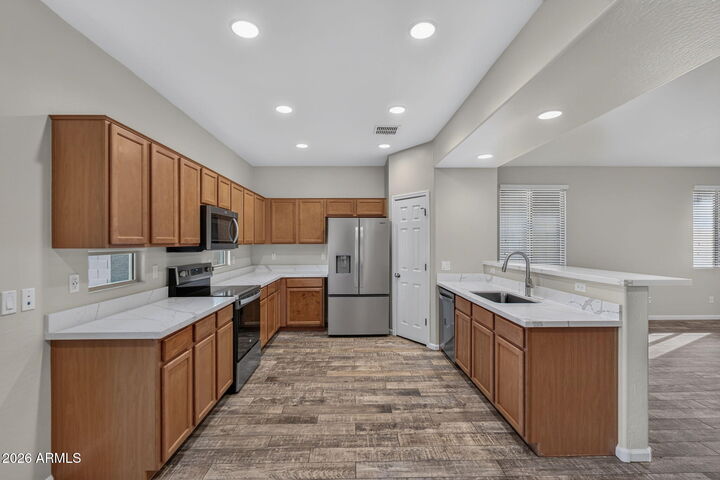 Property Photo: 27333 N 75th Drive AZ 85383