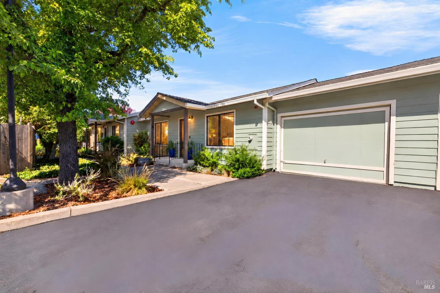 Property Photo:  21 Natalie Circle  CA 94952 
