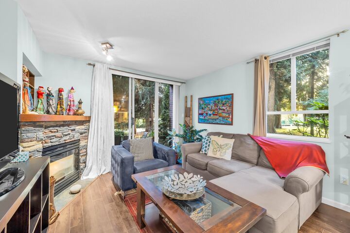 Property Photo:  7077 Beresford Street 5  BC V5E 4J5 