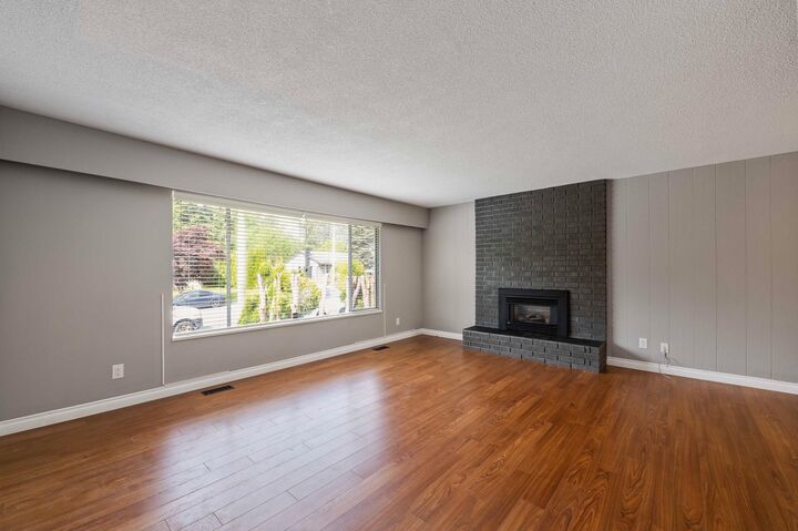Property Photo:  32724 McRae Avenue  BC V2V 2L9 