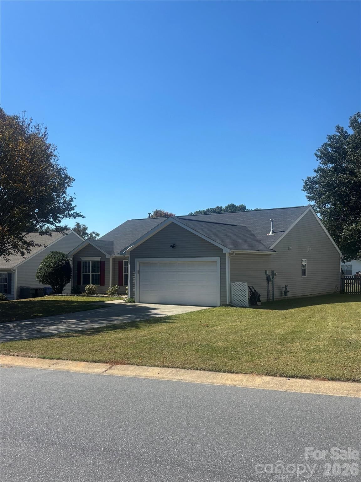 Property Photo:  137 Bosburg Drive  NC 28115 