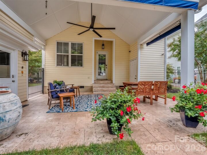 Property Photo: 8211 Strandhill Road NC 28078