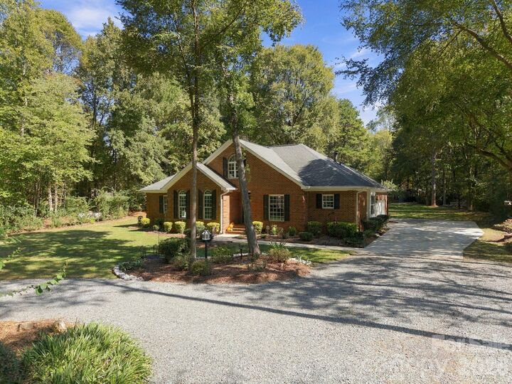 Property Photo: 6611 Providence Road S NC 28173